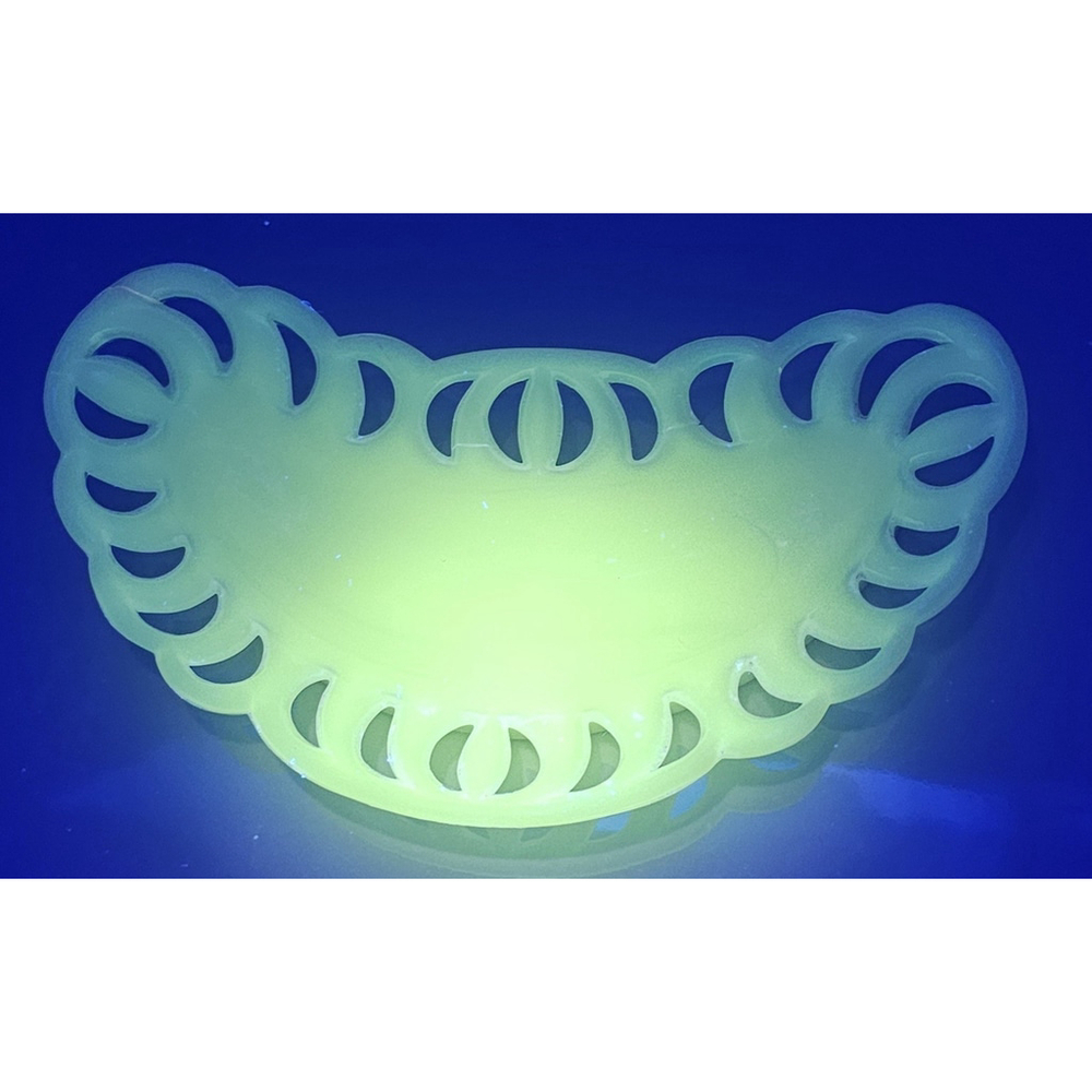 Vintage Custard Glass Openwork Oval Dish Pierced Trinket Relish Candy Dish